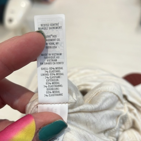 Aerie Offline Cream Crop Top with tie size small. In excellent condition! - Picture 7 of 7